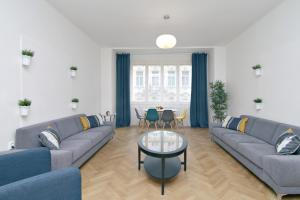 Gallery image of Apartments with 2 Bathrooms in Prague