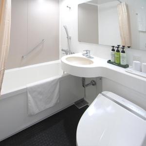 Vonios kambarys apgyvendinimo įstaigoje Hotel Excel Okayama