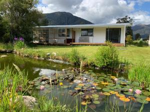 Gallery image of High Peaks Hotel in Fox Glacier