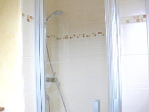 Et badeværelse på Ferienwohnung Siegers + 12 billeder