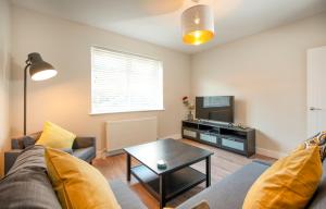 Gallery image of Morley Cottage - Modern 3 bedroom, 2 bathroom house with garden in Southsea, Portsmouth in Portsmouth