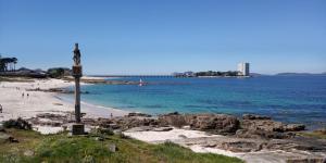 En strand i nærheden af lejligheden