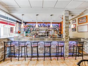 Lounge alebo bar v ubytovaní Hostal - Pensión El Amigo