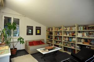 Biblioteca nel bed & breakfast