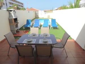 Bazén v ubytování DUPLEX C7 con PISCINA PRIVADA nebo v jeho okolí