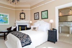 מיטה או מיטות בחדר ב-St Leonards Lodge