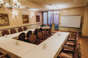 Zona de negocis o sala de conferències de Hotel Mitra, Story Hotels