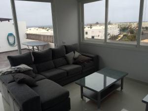 Posedenie v ubytovaní DARUMA APARTMENTS 3-Bedroom Penthouse with Sea Views