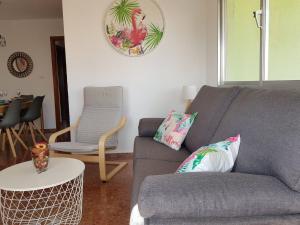 Posedenie v ubytovaní Fantástico apartamento en la playa