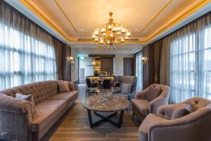 Posezení v ubytování Grand Cosmos Resort Ruisui Hualien