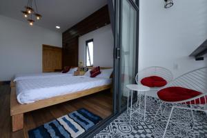 Afbeelding uit fotogalerij van Nẫu House in Tuy Hoa +101 foto's