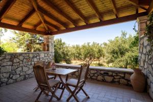 Gallery image of Petrinolis Retreat in Sitia