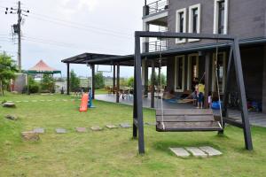 En hage utenfor Lanyang Beach Villa