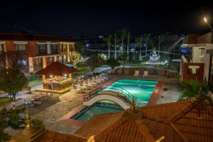 The swimming pool at or close to Hotel Pokhara Grande