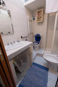 Et badeværelse på The Captain's House