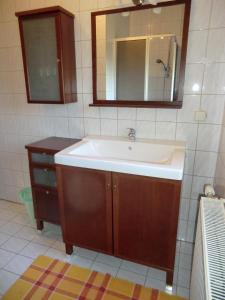 Ванна кімната в Appartement Landhaus Felsenkeller