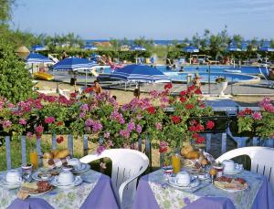 Nápoje v ubytování Hotel Bertha Fronte Mare