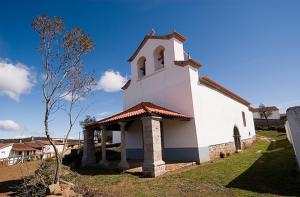 Gallery image of Casa da Bica Gondesende in Bragança