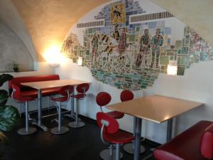 Veitingastaður eða matsölustaður á Café-Conditorei Hotel Huber