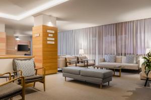 Uma área de estar em ClipHotel