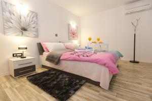 Posteľ alebo postele v izbe v ubytovaní Sensitive relax apartment