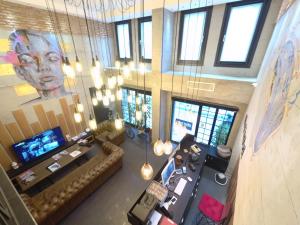 an overhead view of a hotel lobby with at Elibol Hotel Old City in Istanbul