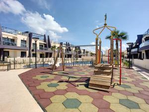 Detský kútik v ubytovaní Playa Elisa Apartment - Mil Palmeras - 1510