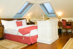 Gallery image of Hertelendy Kastély Exclusive in Kutas