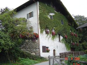 A garden outside Obergereuth Hof 1288