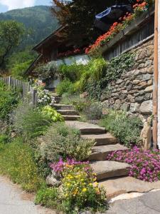 A garden outside Obergereuth Hof 1288