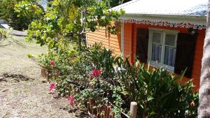 Aed väljaspool majutusasutust Cap Martinique