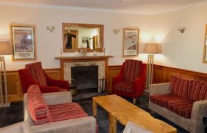 A seating area at St Columba Hotel