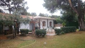 Vonkajšia záhrada v ubytovaní Villa Chabola