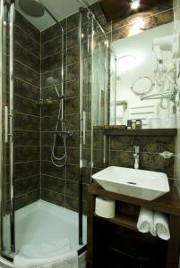 Un baño de Hotel Soa