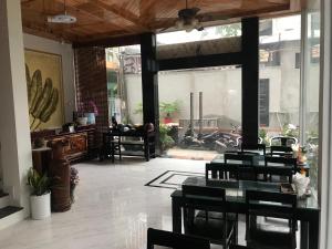 Ресторант или друго място за хранене в Hue Four Seasons Hotel