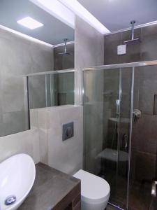 Kúpeľňa v ubytovaní Petite Palace Aristotelous 8