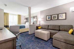 Istumisnurk majutusasutuses Comfort Suites Humble Houston IAH