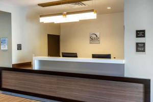 ล็อบบี้หรือแผนกต้อนรับของ Sleep Inn & Suites Tampa South