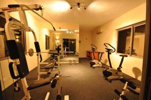 Palestra o centro fitness di Athena Villas by Fine & Country