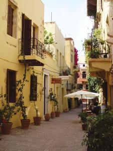 Gallery image of Madonna Studios in Chania Town
