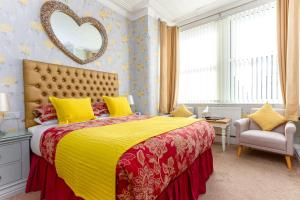 Imagen de la galería de Valentine Lodge Over 25 Couples Only, en Blackpool