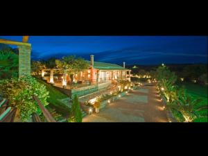 Vonkajšia záhrada v ubytovaní Villa Privilege Classic & Exclusive