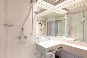 호텔 쾨닉스호프 디 아트하우스 욕실