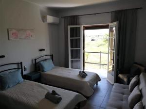 Imagen de la galería de Issos Apartments, en Corfú 31 fotos más