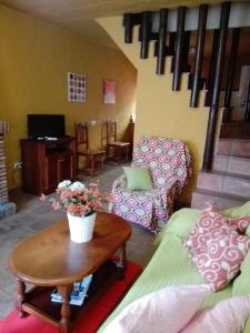 Posezení v ubytování Casas Rurales El Viejo Castaño - Valle Del Genal