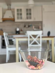 Gallery image of Charming Beach Holiday Apartment in Lozenets +9 photos