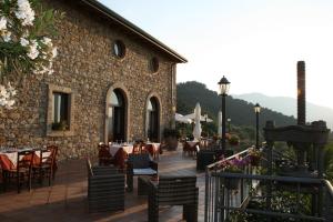 A general mountain view or a mountain view taken from the country house