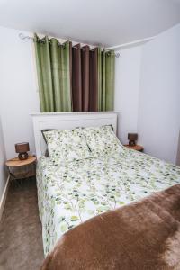 Krevet ili kreveti u jedinici u objektu Fortaleza do Pico Apartment