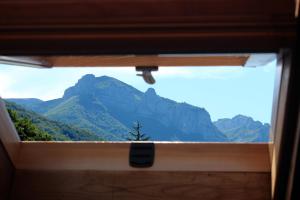 A general mountain view or a mountain view taken from a vendégházakat