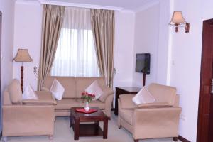 Posezení v ubytování Debredamo Hotel